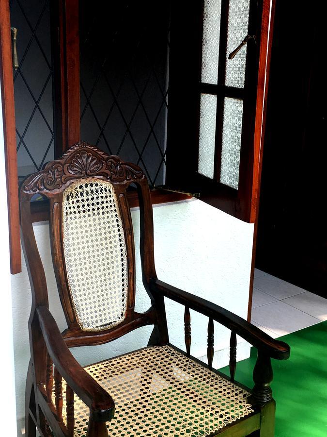 Hotel Happy Coconut Unawatuna Exterior foto