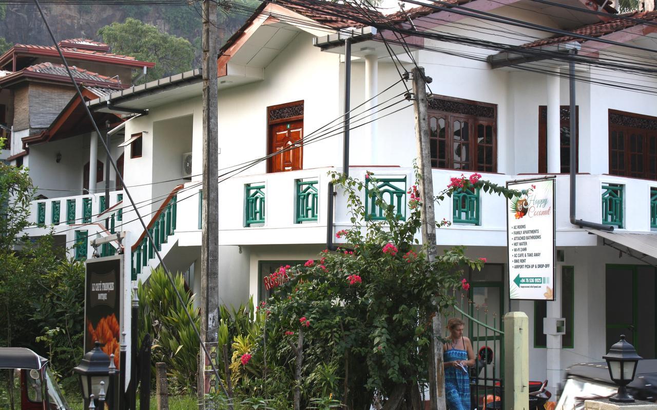 Hotel Happy Coconut Unawatuna Exterior foto